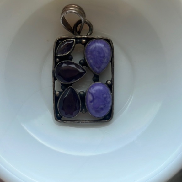 Charoite & Amethyst pendant.   Purple lovers it’s stunning! - Picture 2 of 6